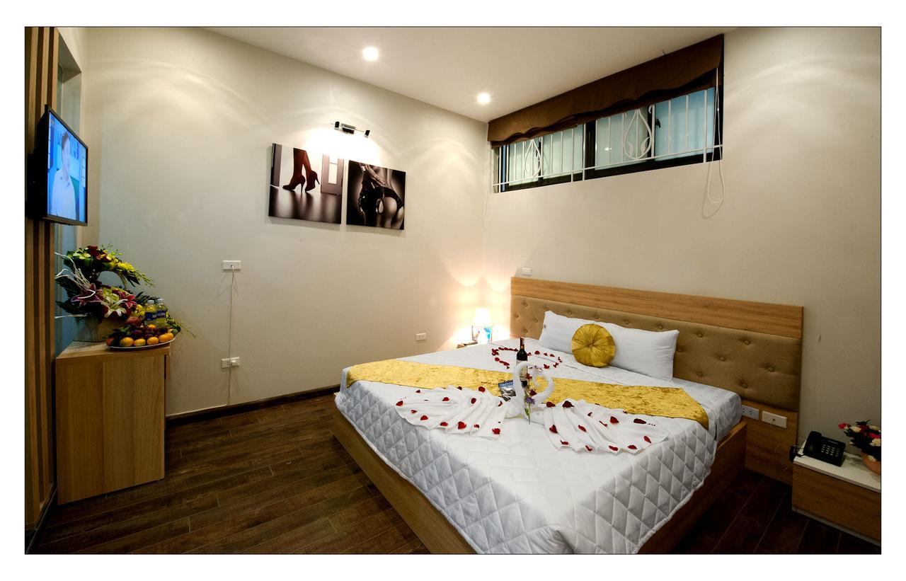Golden Moon Diamond Hotel Hanoi Bagian luar foto